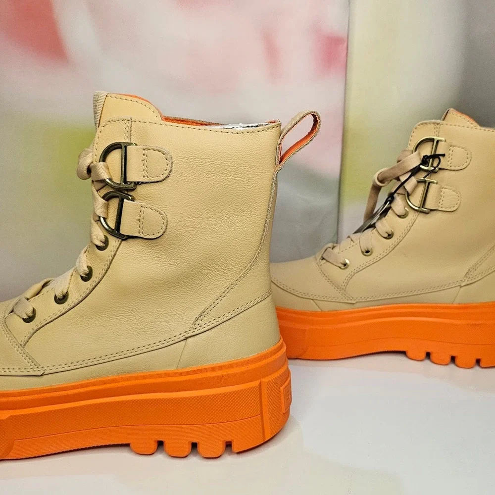 Sorel Women's Caribou Lace-Up WP Boots Size 8 Ceramic, Orange 2048431  NWT